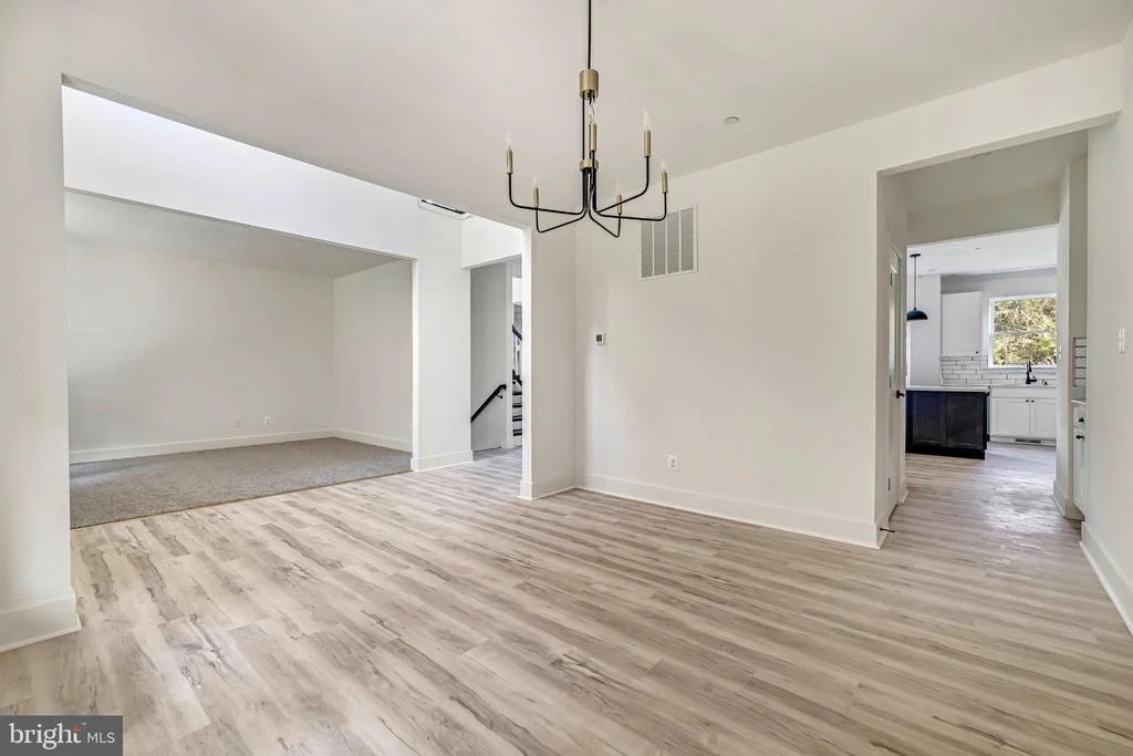 Photo of 1909 MITCHELL DRIVE