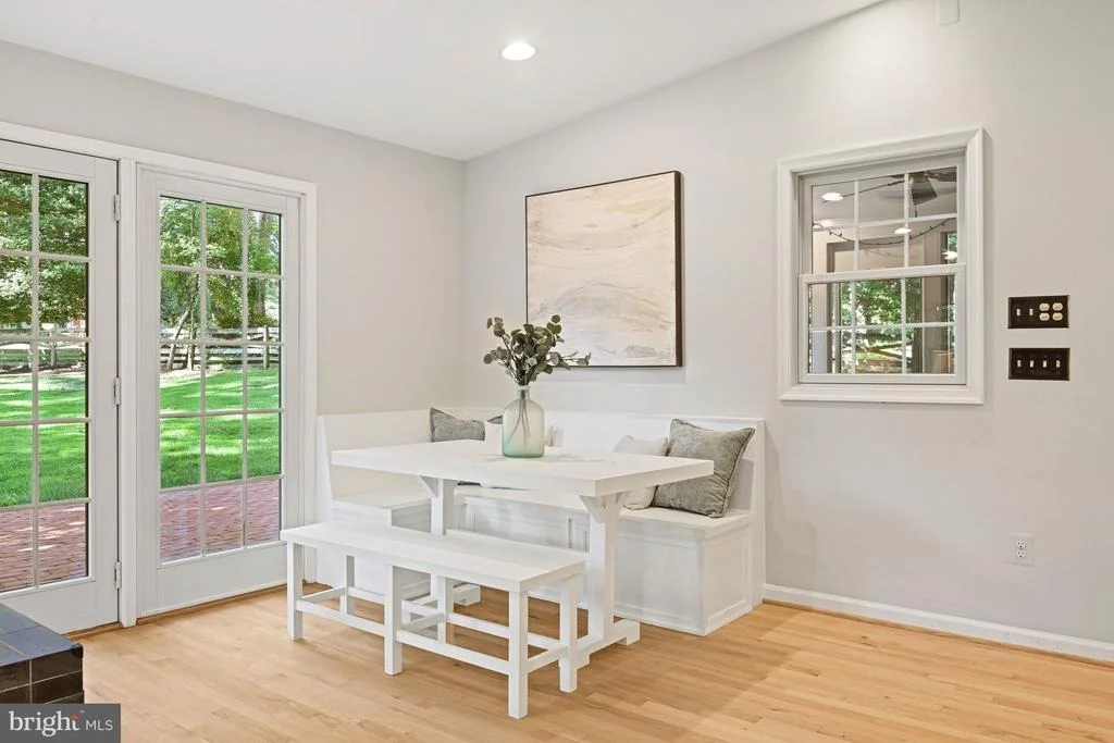 Photo of 7821 FALSTAFF ROAD