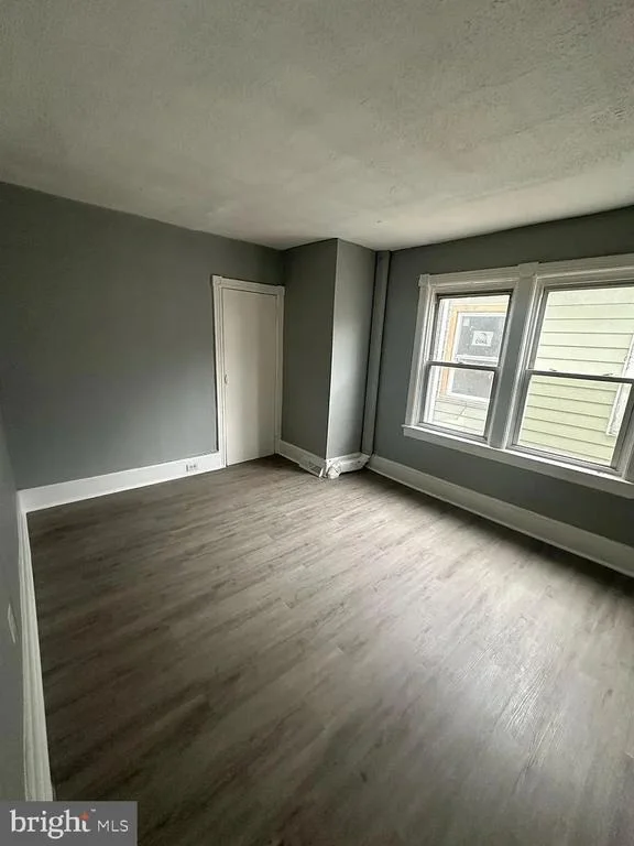 Photo of 32 DELAWAREVIEW AVENUE