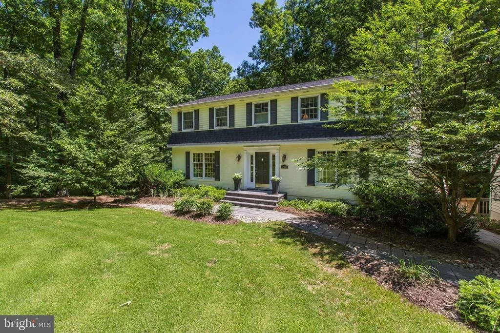 Photo of 10425 MOUNT VERNON DRIVE