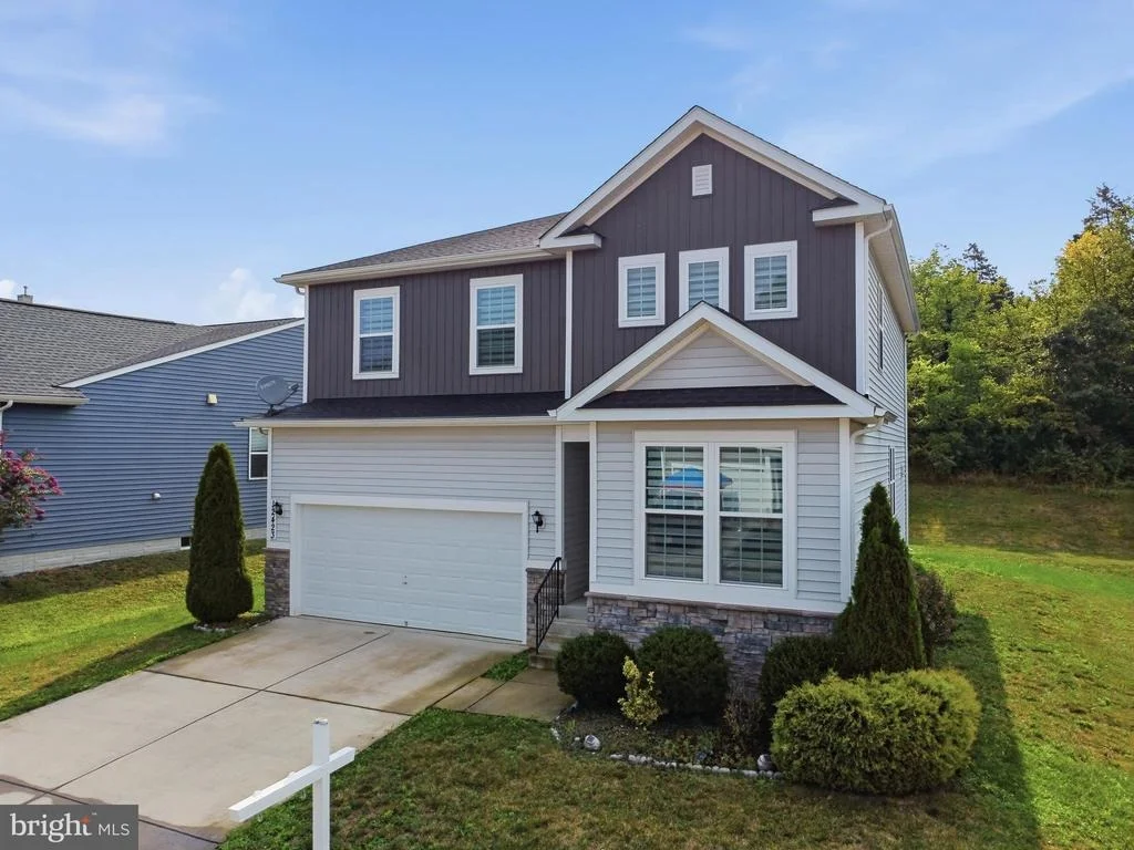 Photo of 12423 GEMSTONE DRIVE