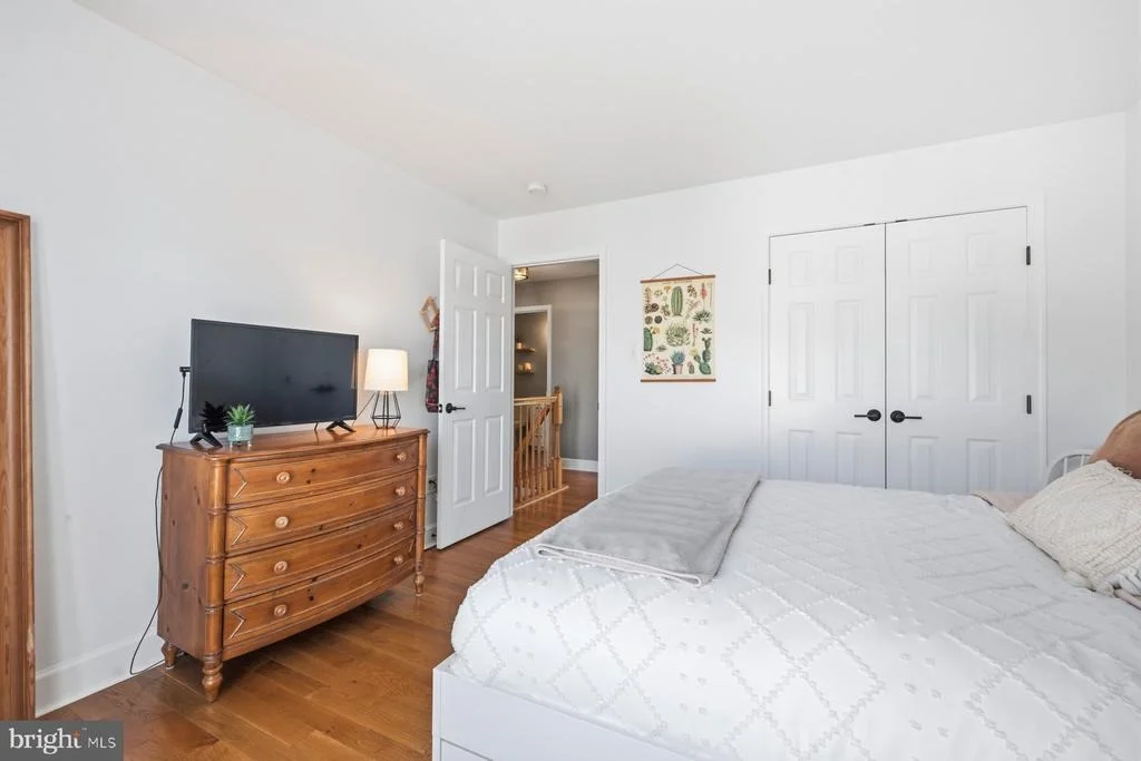 Photo of 1204 LONGBOW ROAD