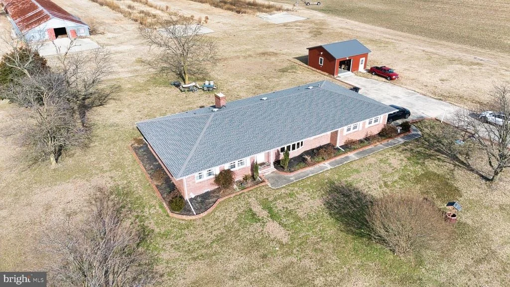 Photo of 28964 WALLER ROAD