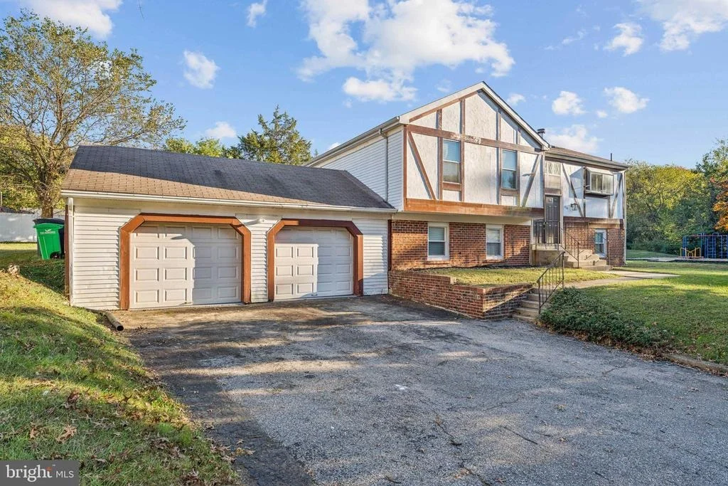 Photo of 2107 HIGH TIMBER ROAD