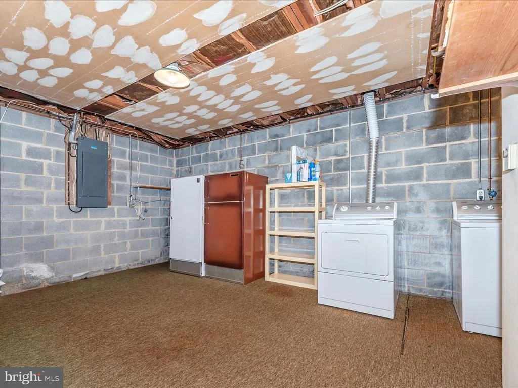 Photo of 7502 RIDGE ROAD