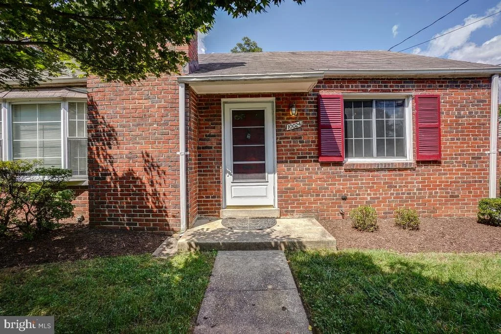 Photo of 10024 CEDAR LANE