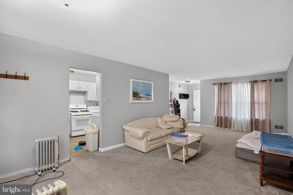 Photo of 306 TOMPKINS LANE