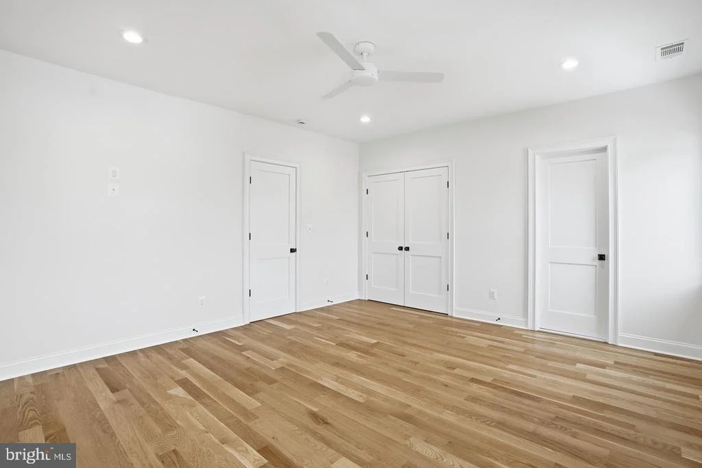 Photo of 6512 WILLIAMSBURG BOULEVARD
