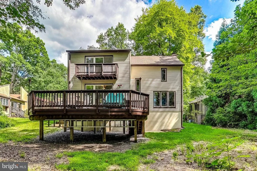 Photo of 2452 FREETOWN DRIVE