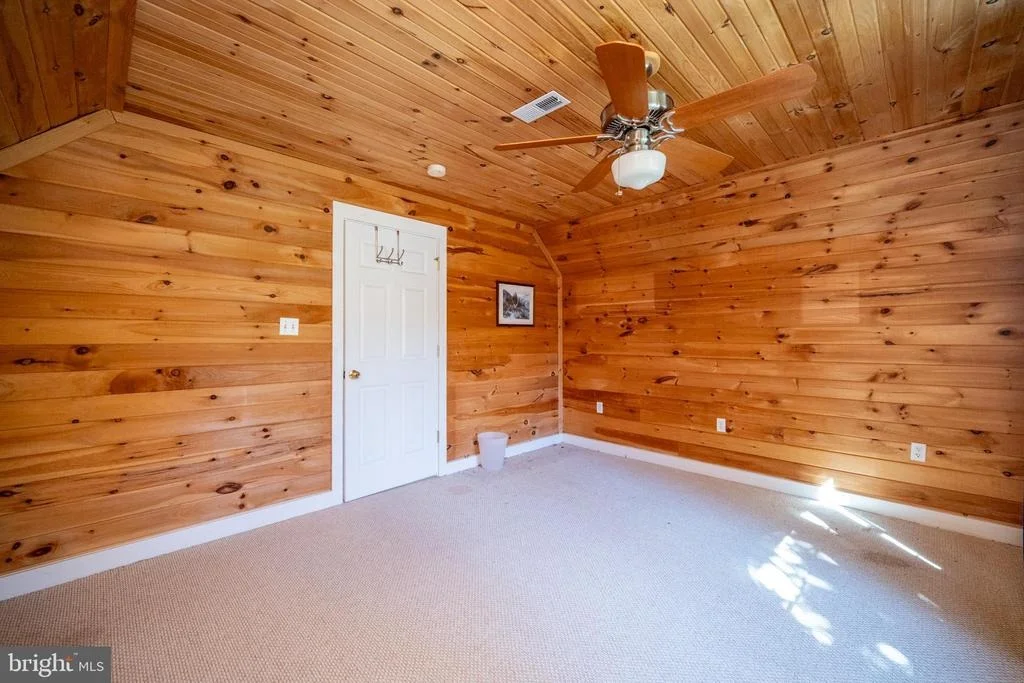 Photo of 32 HAZELHURST LANE