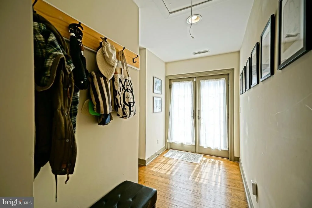 Photo of 420 KINGS HIGHWAY