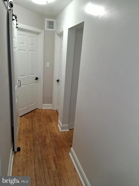 Photo of 1225 LANDOVER ROAD