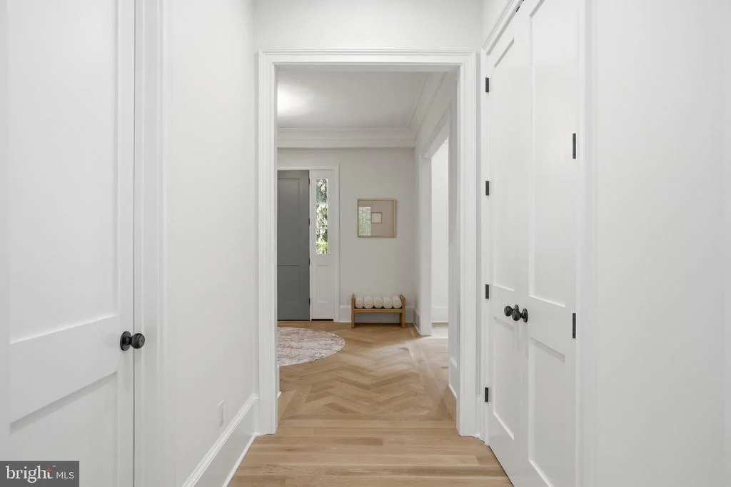 Photo of 1142 CAMERON ROAD