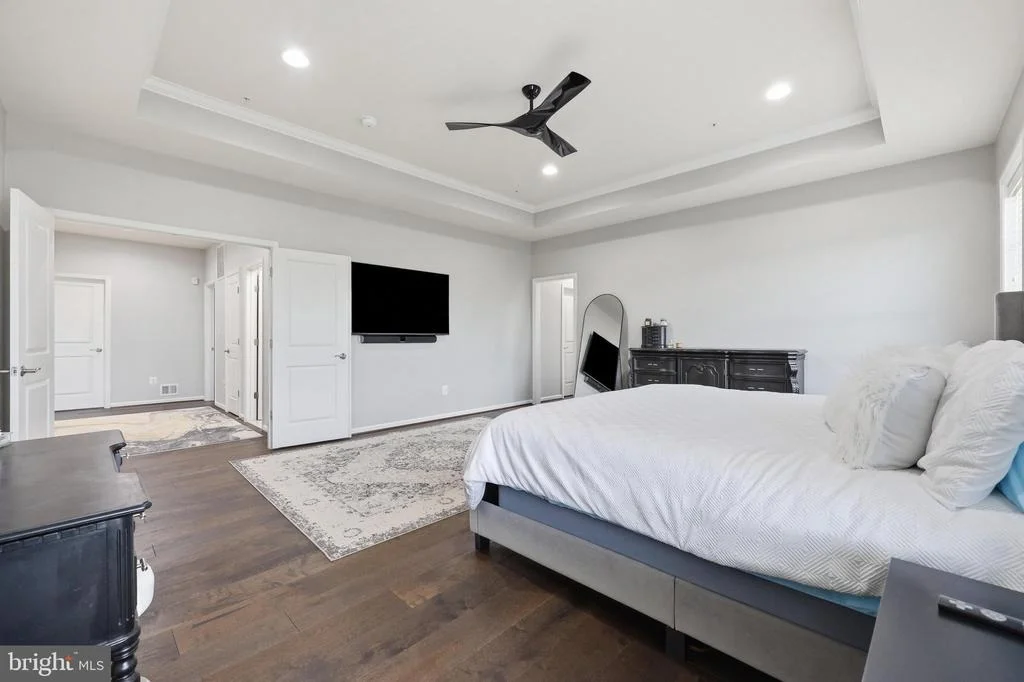 Photo of 4357 SHAMROCK DRIVE