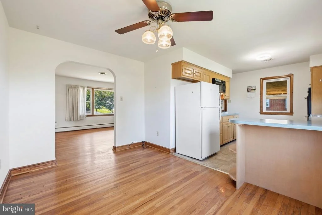 Photo of 16 LINDEN BOULEVARD