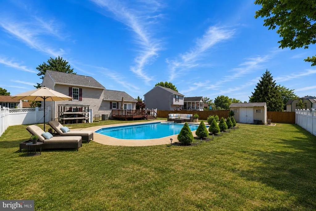 Photo of 903 HARVEY LANE