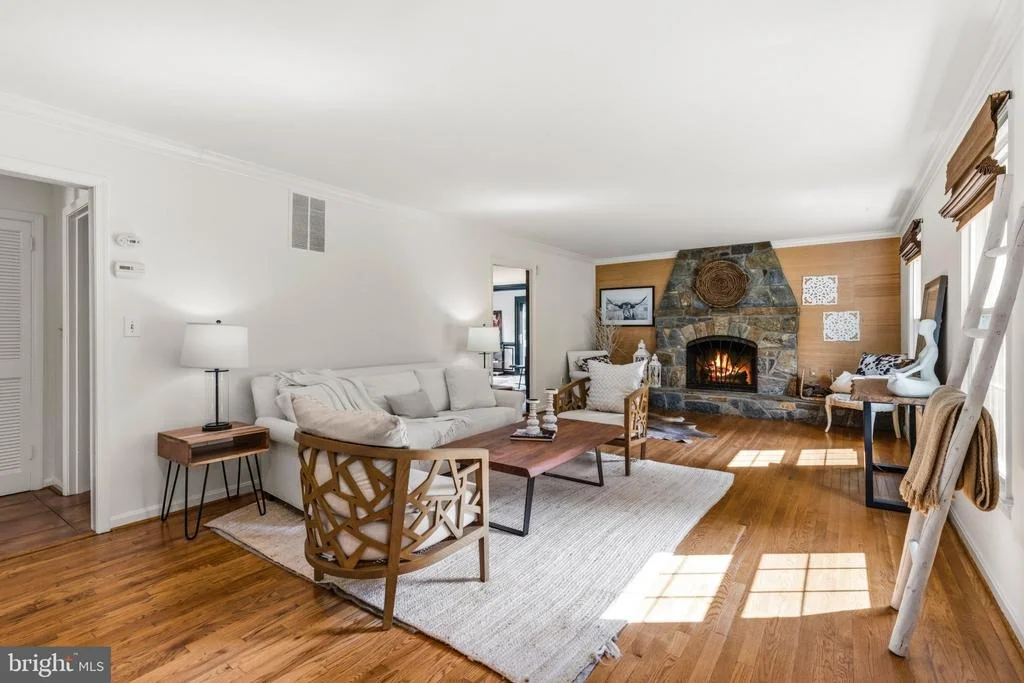 Photo of 26135 VIEWLAND DRIVE