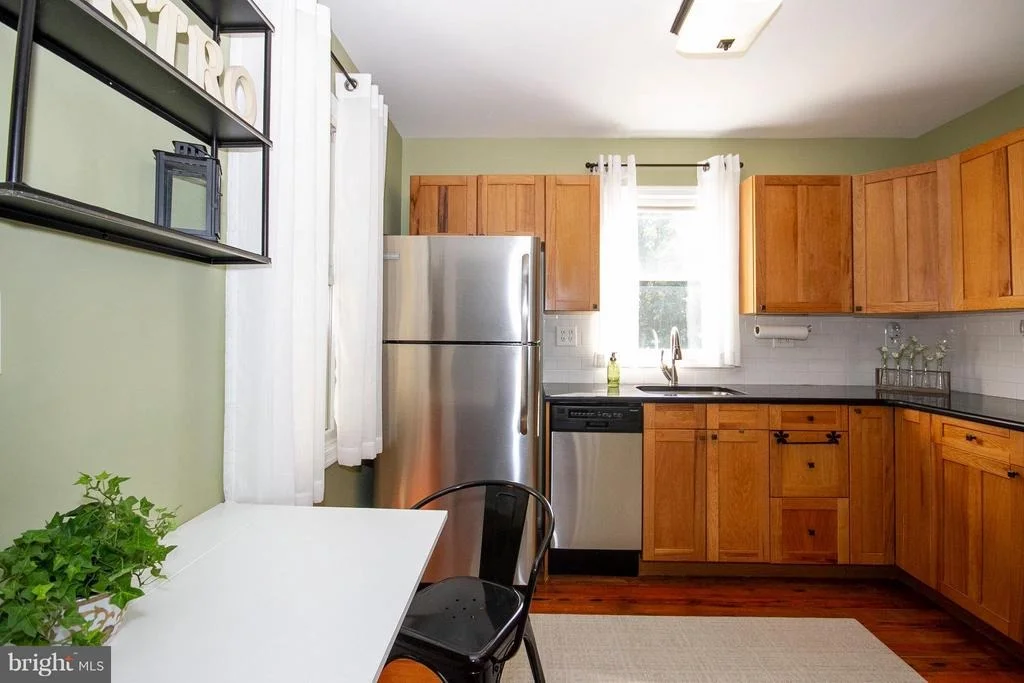 Photo of 987 PATUXENT ROAD