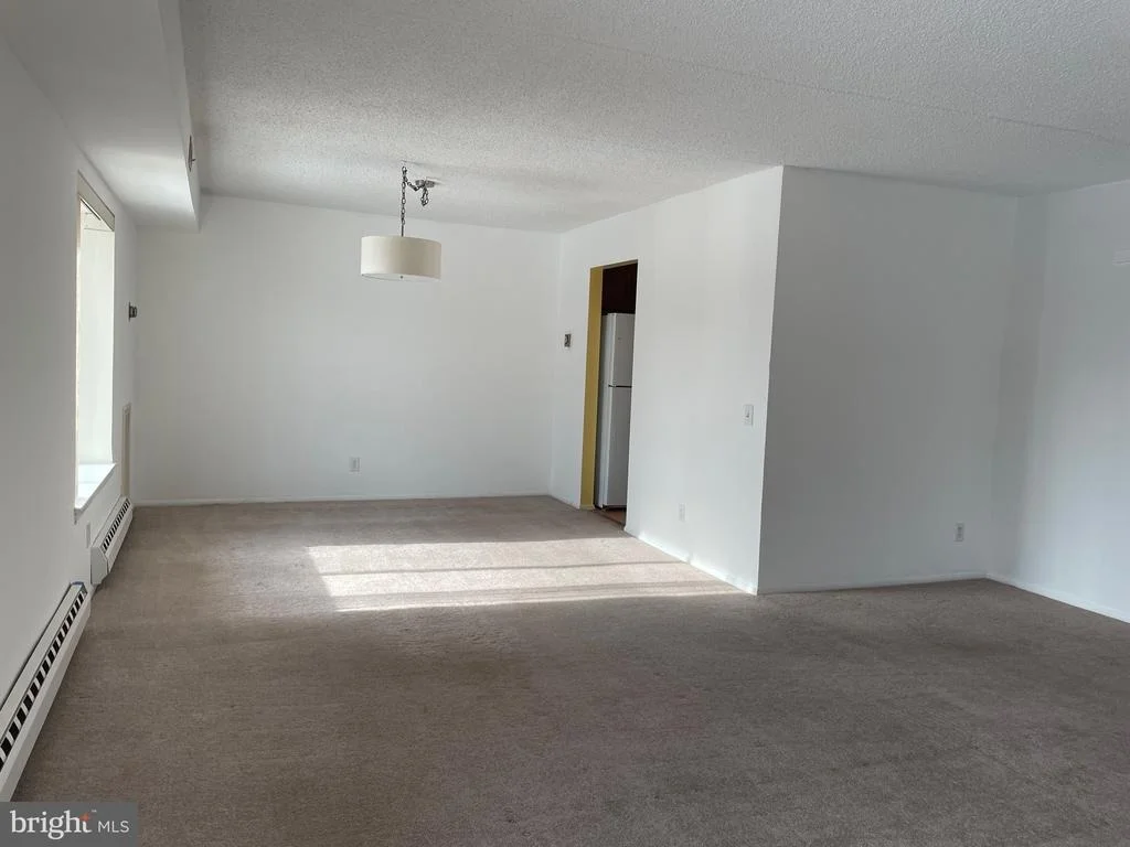 Photo of Unit 142A at 3510 FOREST EDGE DRIVE
