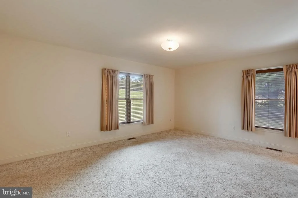 Photo of 24500 STRINGTOWN ROAD
