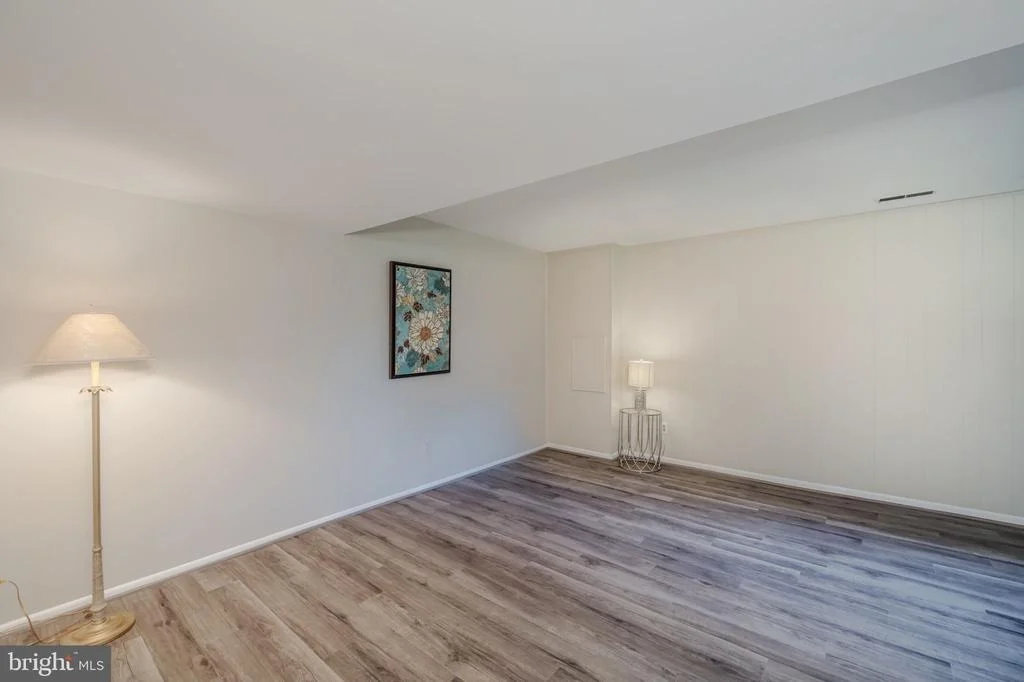 Photo of 8815 BURBANK ROAD