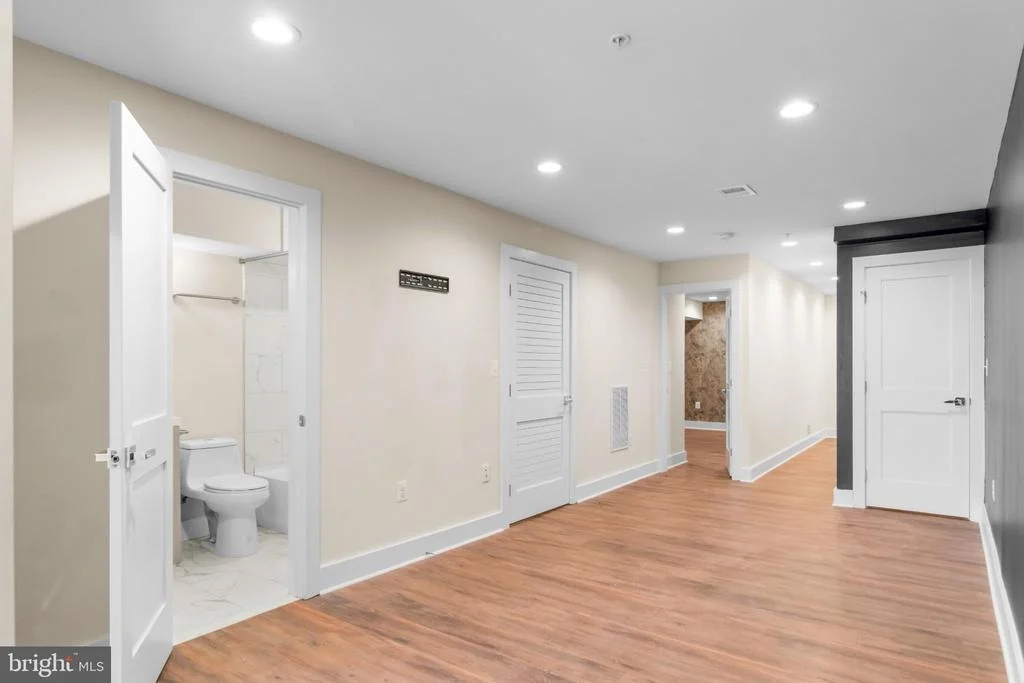 Photo of 2405 NAYLOR ROAD SE