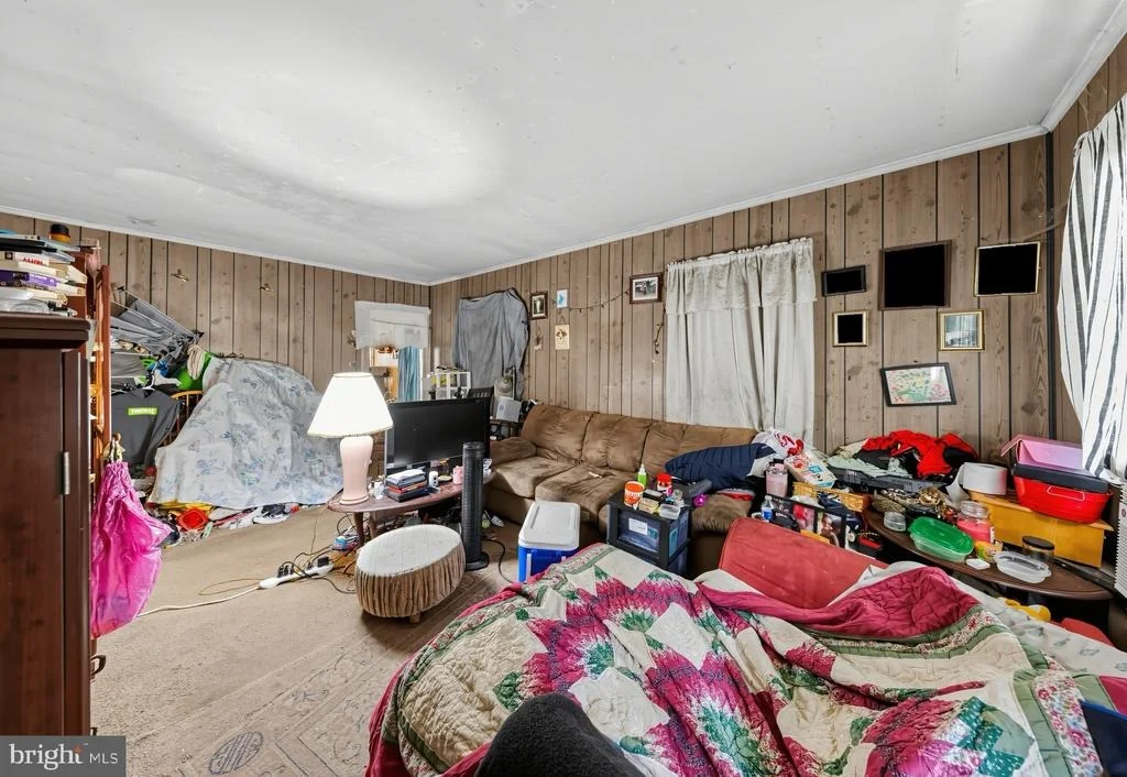 Photo of 1065 WALNUT SHADE ROAD