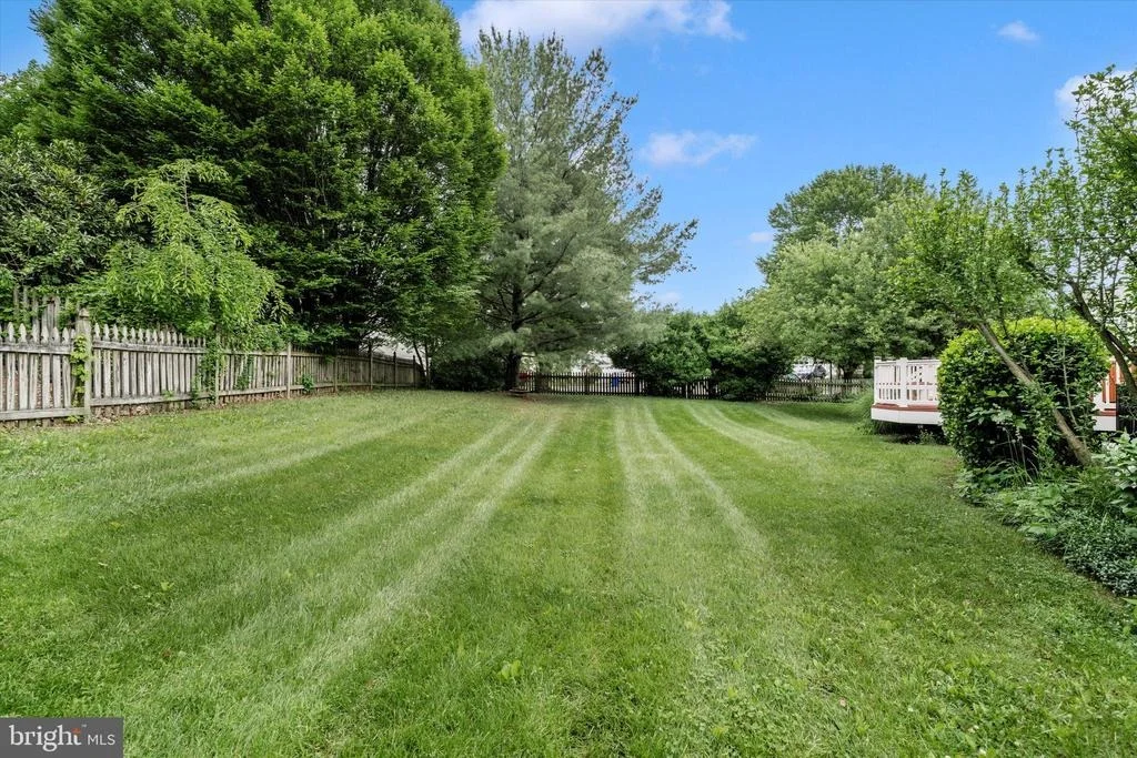 Photo of 9051 BROOKHAVEN TERRACE