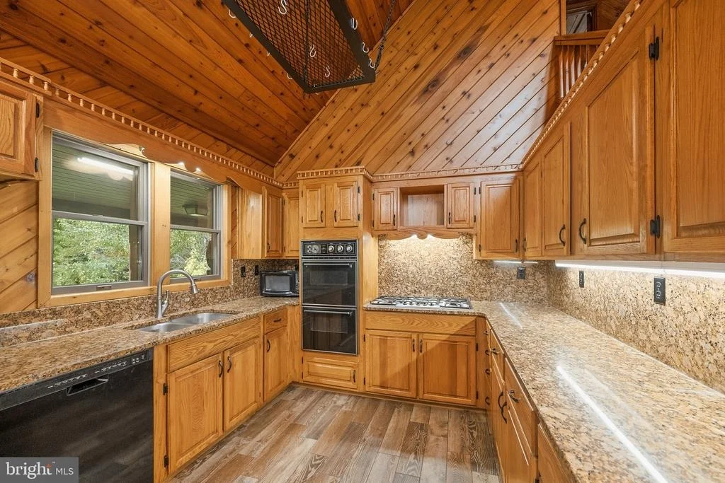 Photo of 5847 BITTINGER ROAD