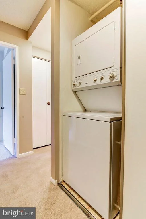 Photo of Unit 3814 at 15115 INTERLACHEN DRIVE