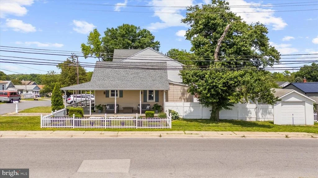 Photo of 7825 BRIDGE DRIVE