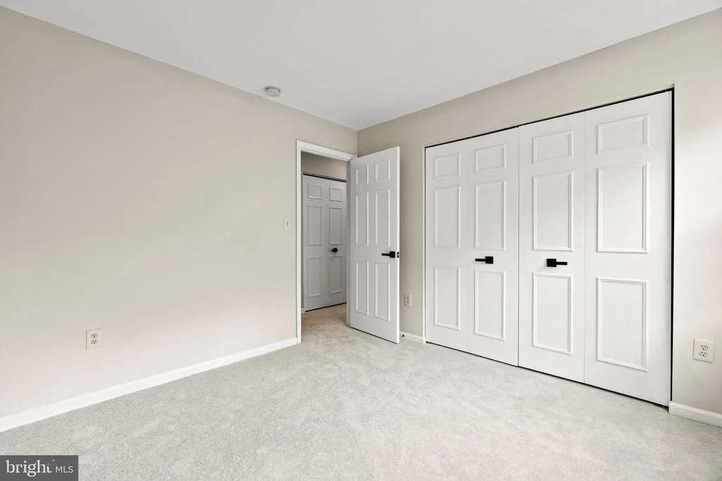 Photo of 14724 BOTANY WAY