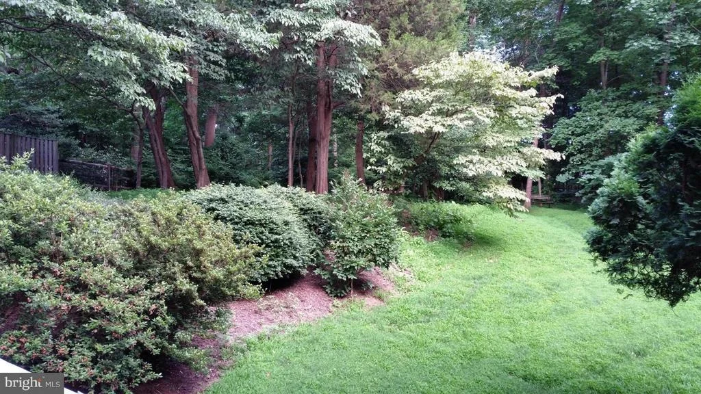 Photo of 9544 LOCUST HILL DRIVE