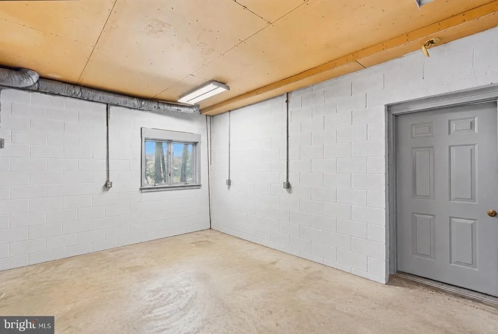 Photo of 750 LEVELGREEN RD.