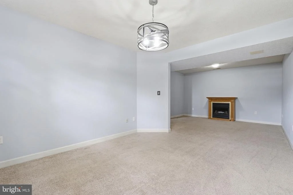 Photo of 609 QUARTZITE CIRCLE