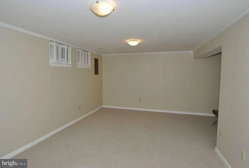 Photo of 9914 HEMLOCK WOODS LANE