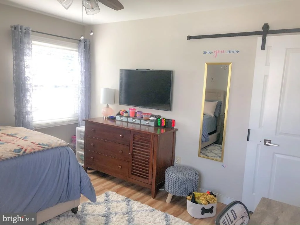 Photo of 12118 MACKELL LANE