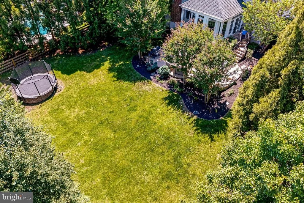 Photo of 24165 SPRING MEADOW CIRCLE