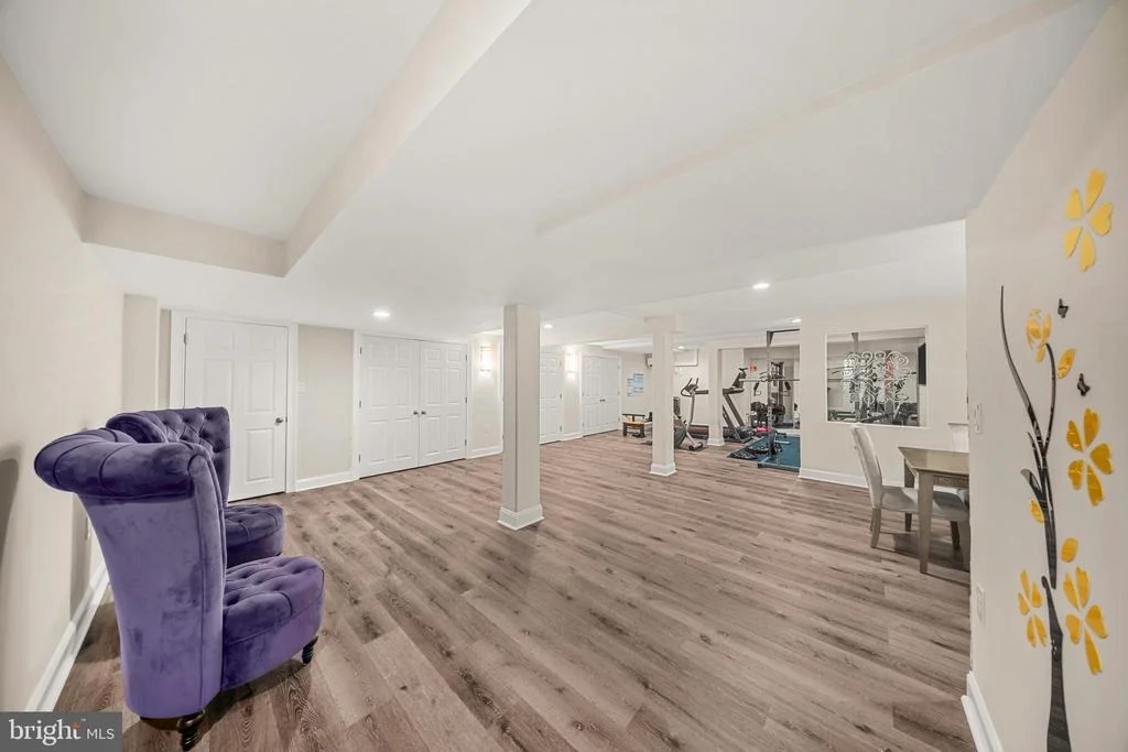Photo of 920 PINE VALLEY