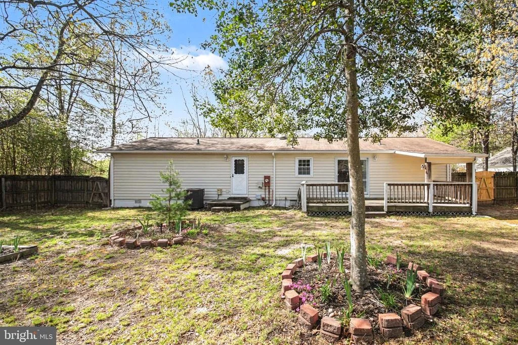 Photo of 1108 SPAIN DRIVE