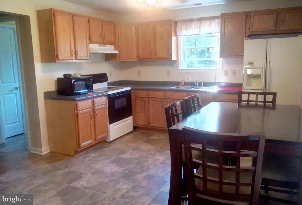 Photo of 8181 SIMPSON FARM ROAD
