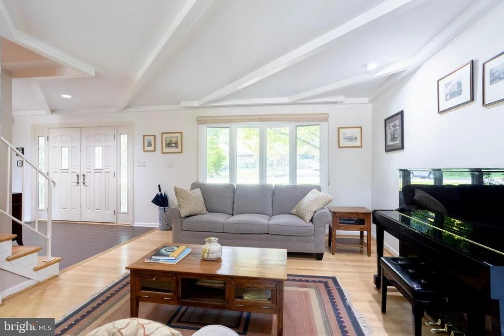 Photo of 2400 SUGARCONE ROAD