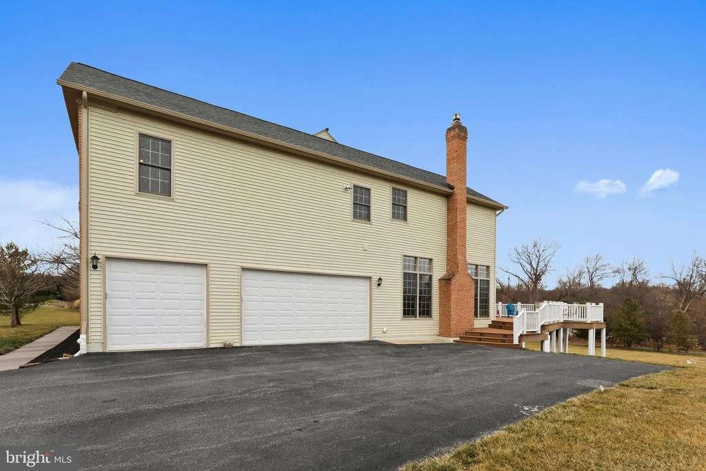 Photo of 24701 FARMVIEW LANE