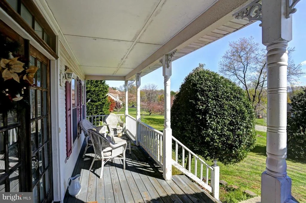 Photo of 3030 LORING DRIVE