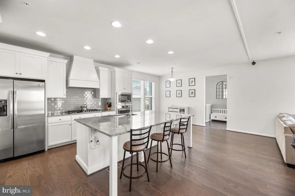 Photo of 8409 PINE BLUFF ROAD