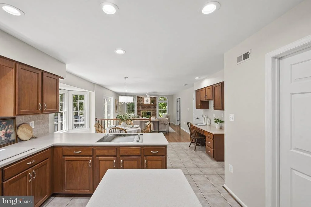 Photo of 9127 SCOTT STREET
