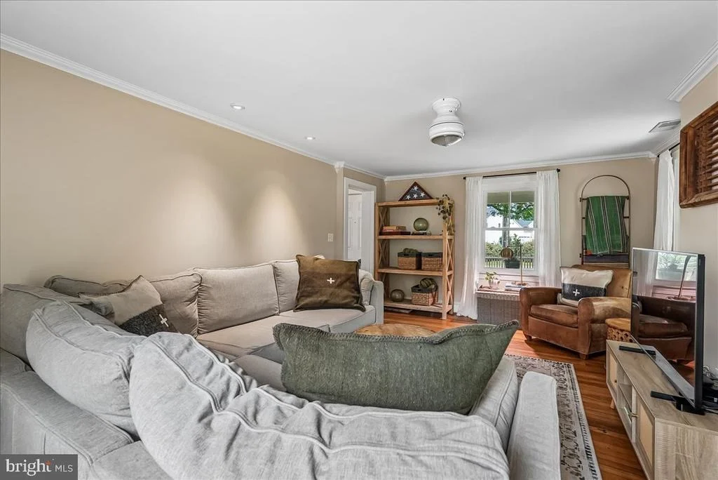 Photo of 43655 HAY ROAD