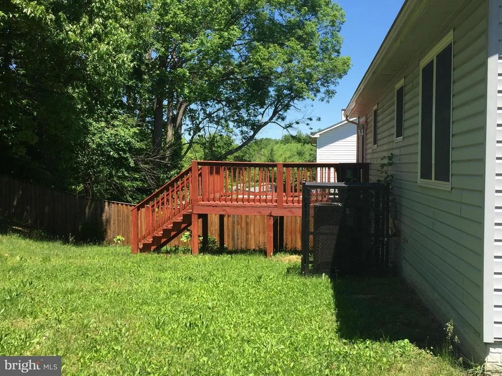 Photo of 8801 TEMPLE HILL ROAD