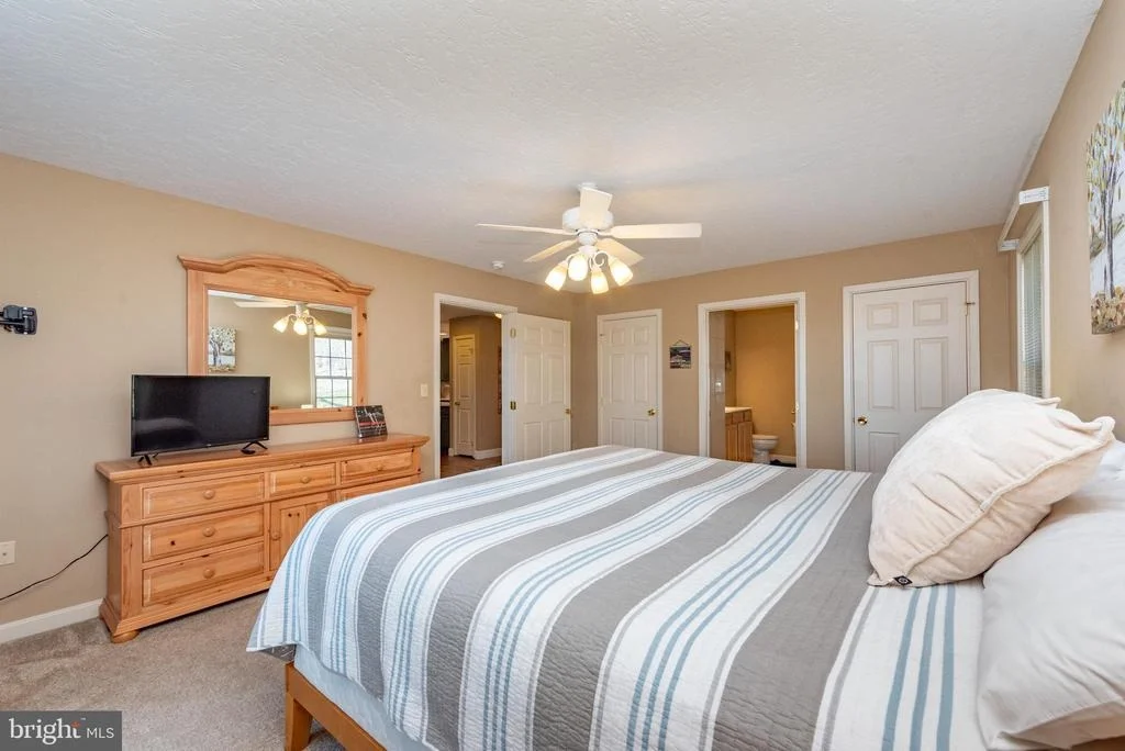 Photo of 2828 GLENDALE ROAD