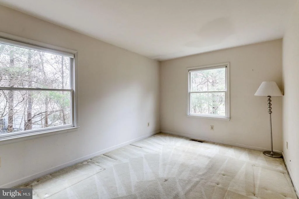 Photo of 5550 JACLYN DRIVE